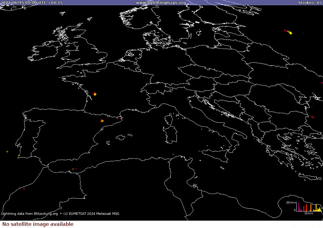 Lightning map Sat: Europe Clouds + Rain 2022-06-15