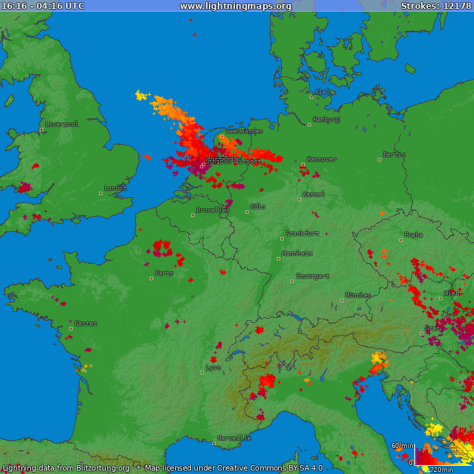 Mapa wyładowań Europa Zachodnia 2024-05-27 4:37:51 UTC