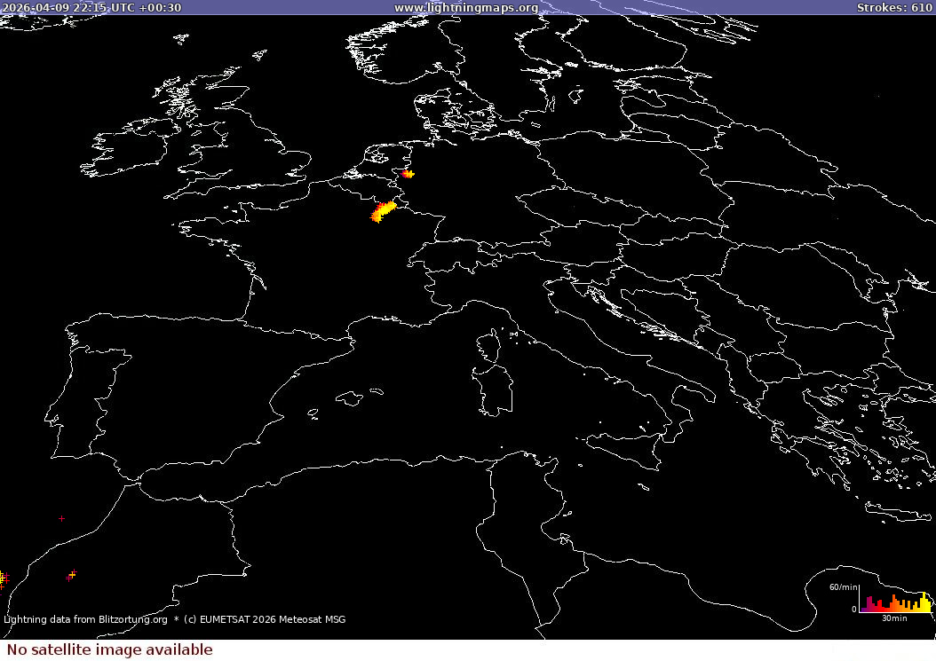Lightning map Sat: Europe Clouds + Rain 2026-04-10 (Animation)