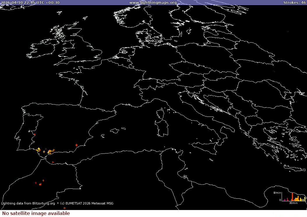 Lightning map Sat: Europe Clouds + Rain 2026-04-11 (Animation)