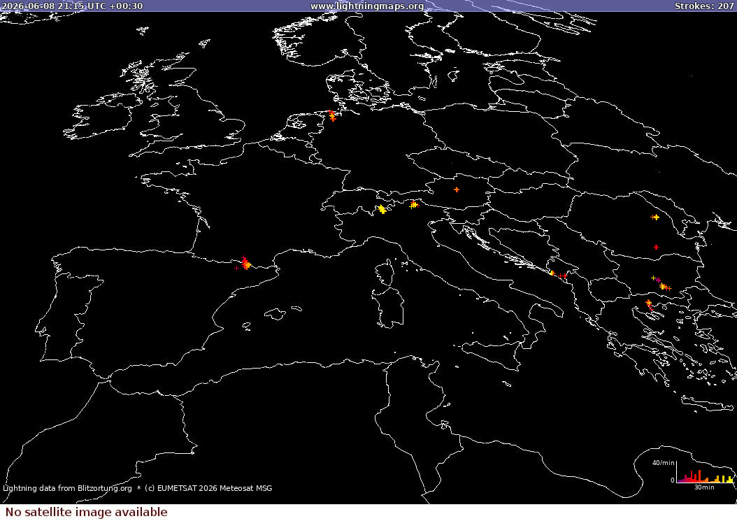 Lightning map Sat: Europe Clouds + Rain 2026-06-09 (Animation)