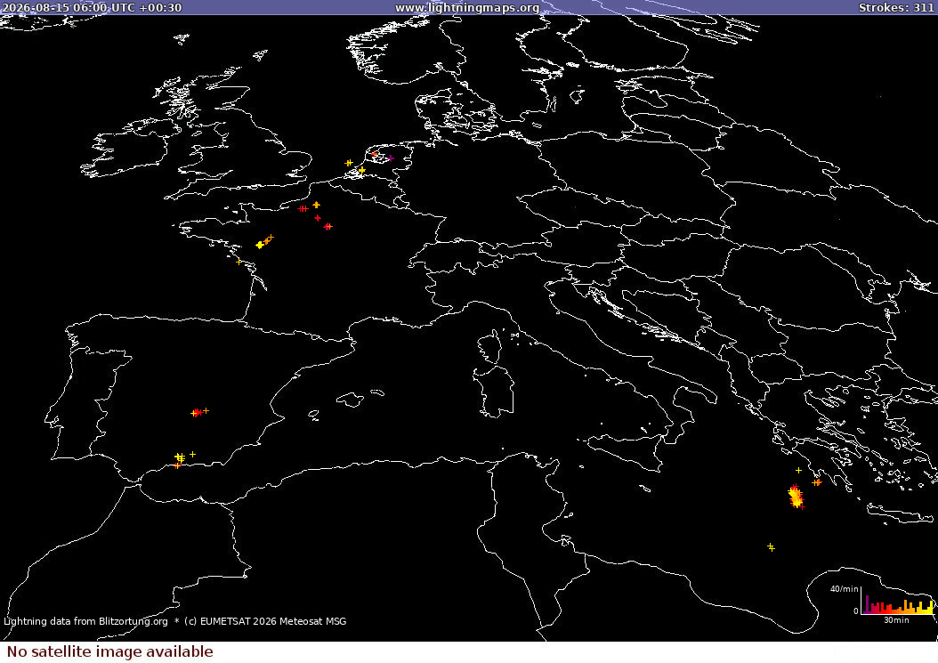 Salamakartta Sat: Europe Clouds + Rain 2026-08-15 (Animaatio)